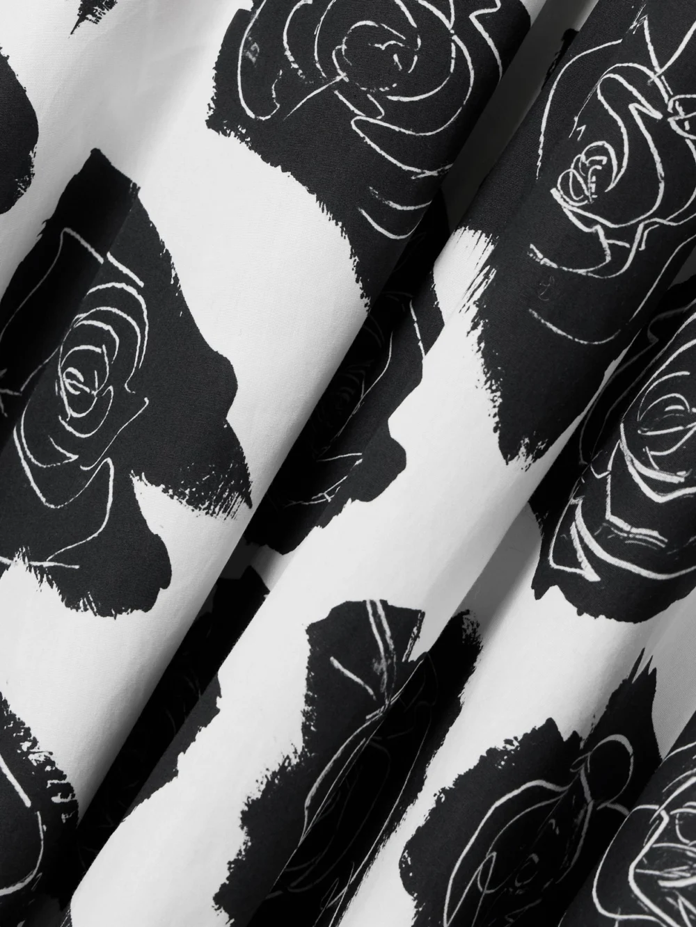 Close-up detail of the Marni Pleated Floral-print Cotton-poplin Midi Skirt
