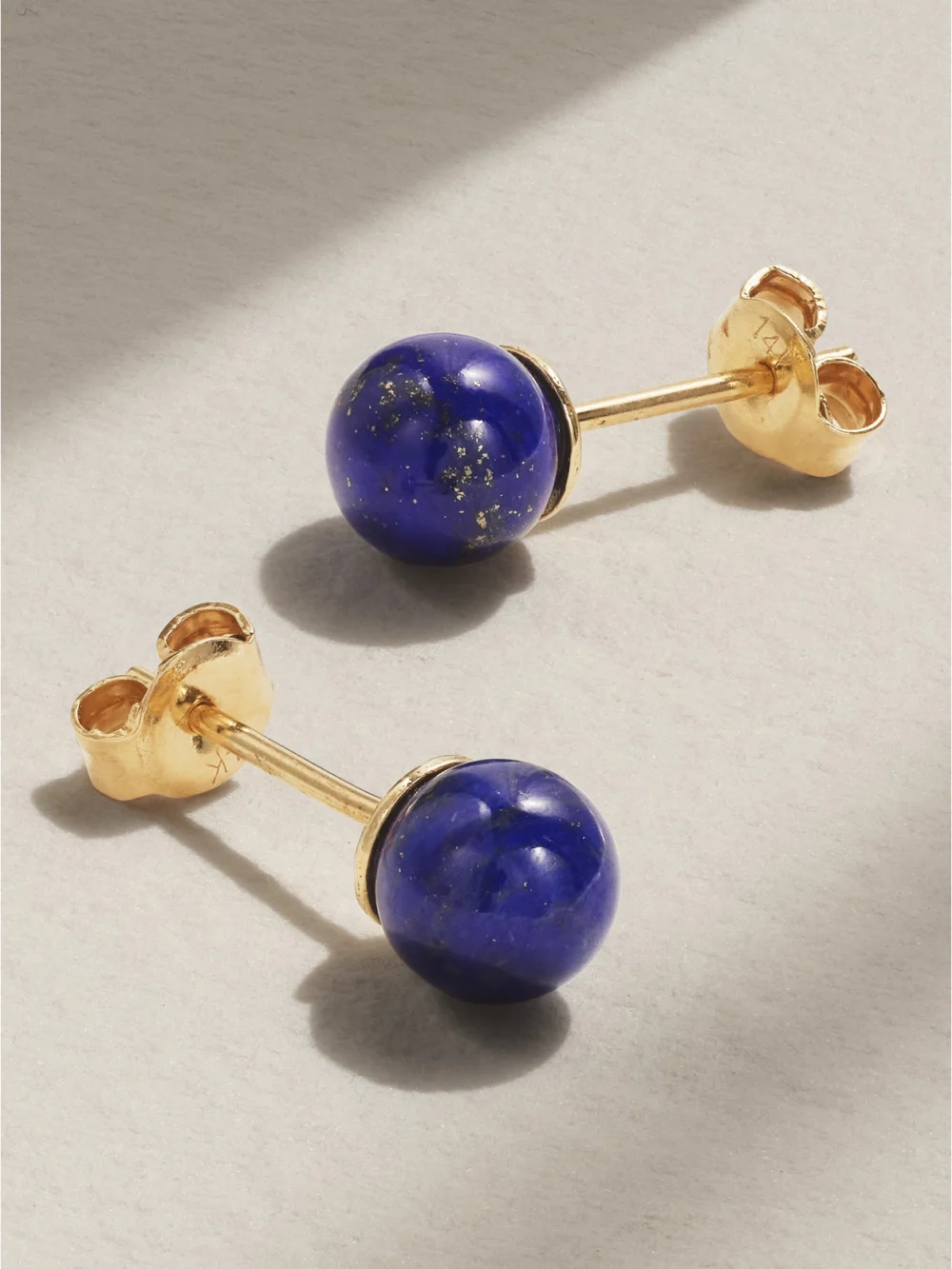 Close-up detail of the Mateo 14-karat Gold Lapis Lazuli Earrings