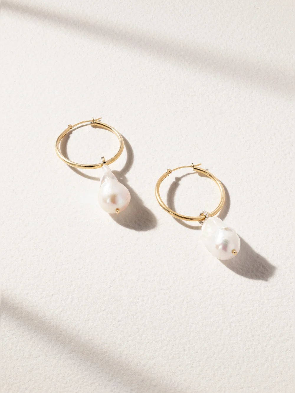Mateo 14-karat Gold, Pearl and Diamond Earrings