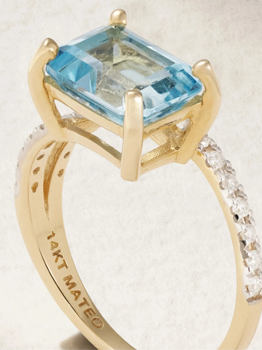 Close-up detail of the Mateo Point of Focus 14-karat Gold, Topaz and Diamond Ring
