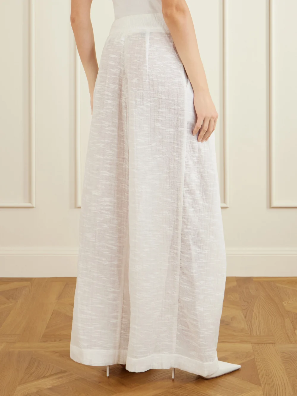 Back view of the Maticevski Hello Sailor Pleated Organza Pants