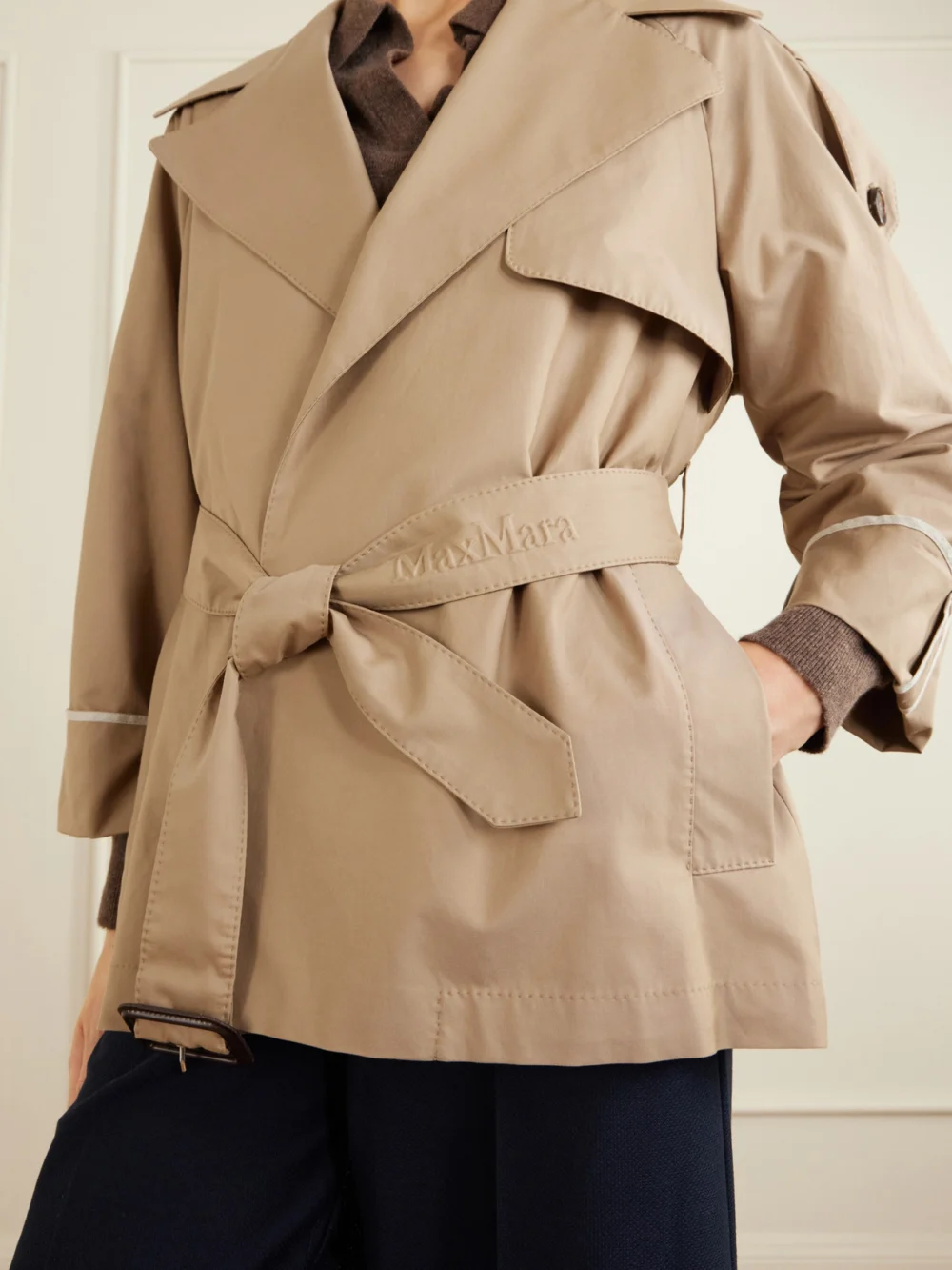 Close-up detail of the Max Mara Clara Cropped Belted Cotton-blend Trench Coat