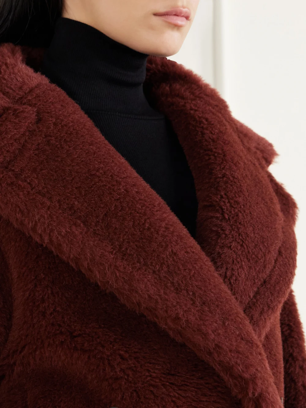 Close-up detail of the Max Mara Malcuno Alpaca, Virgin Wool and Silk-blend Coat