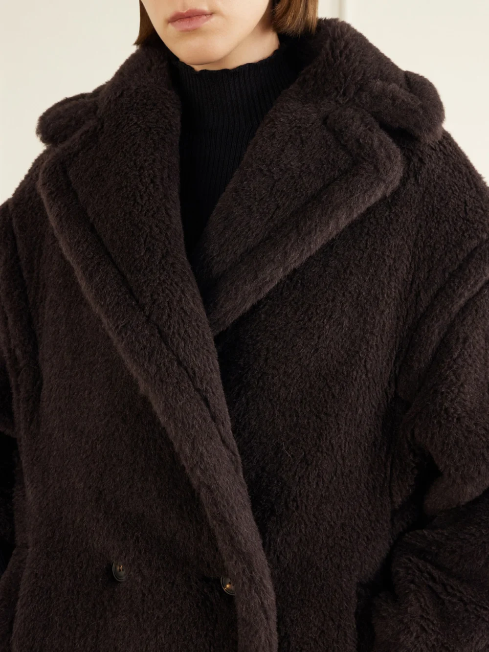 Close-up detail of the Max Mara Tedgirl Alpaca, Wool and Silk-blend Coat