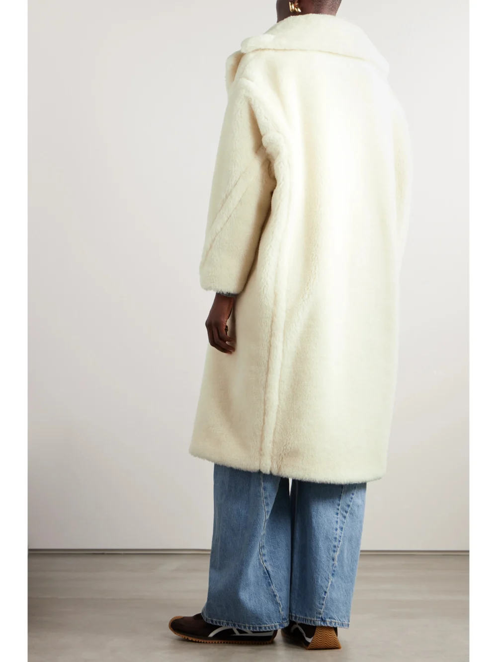 Back view of the Max Mara Tedgirl Double-breasted Alpaca, Wool and Silk-blend Coat