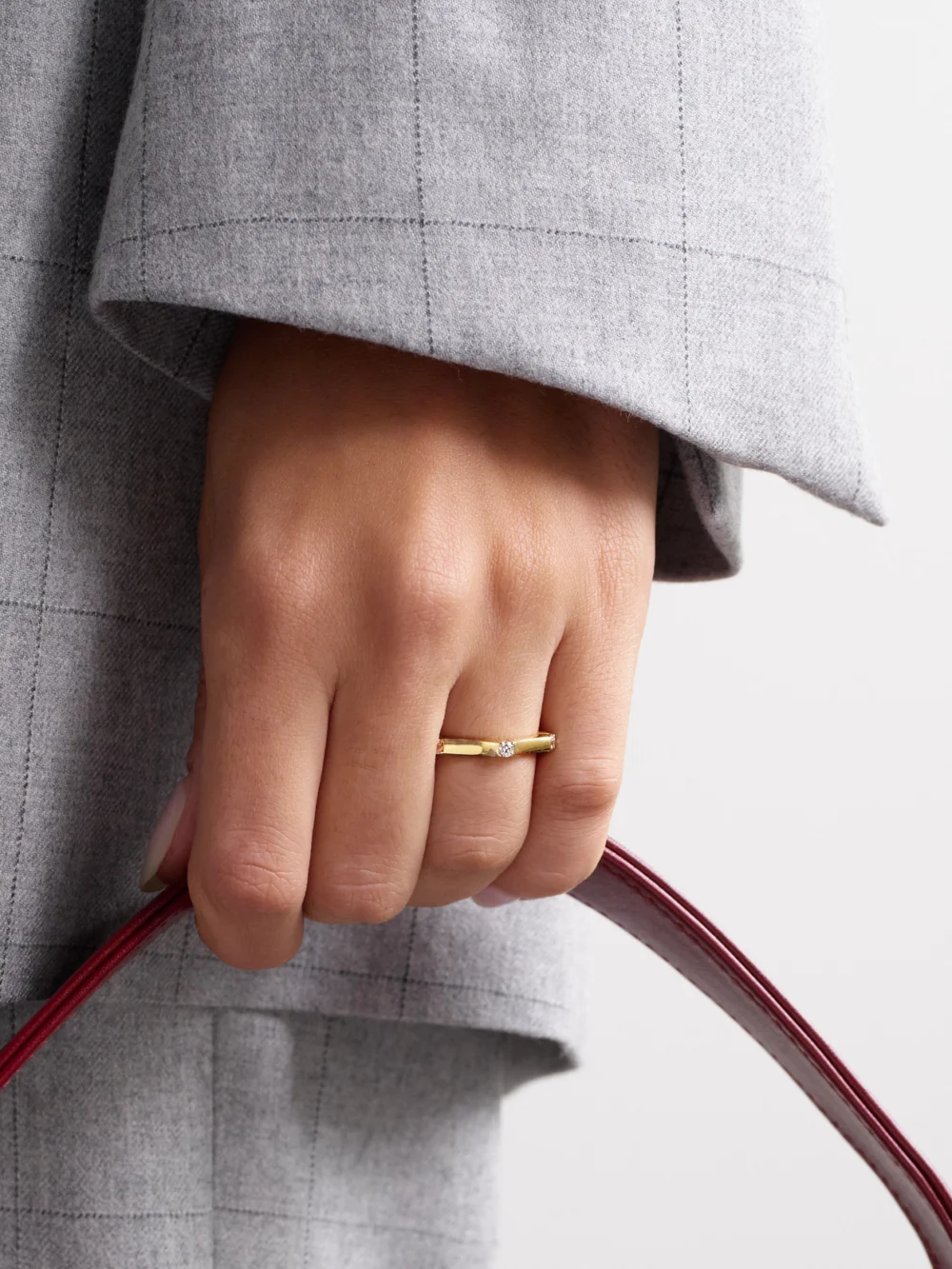 Melissa Kaye Honey Station 18-karat Gold Diamond Ring, styled view