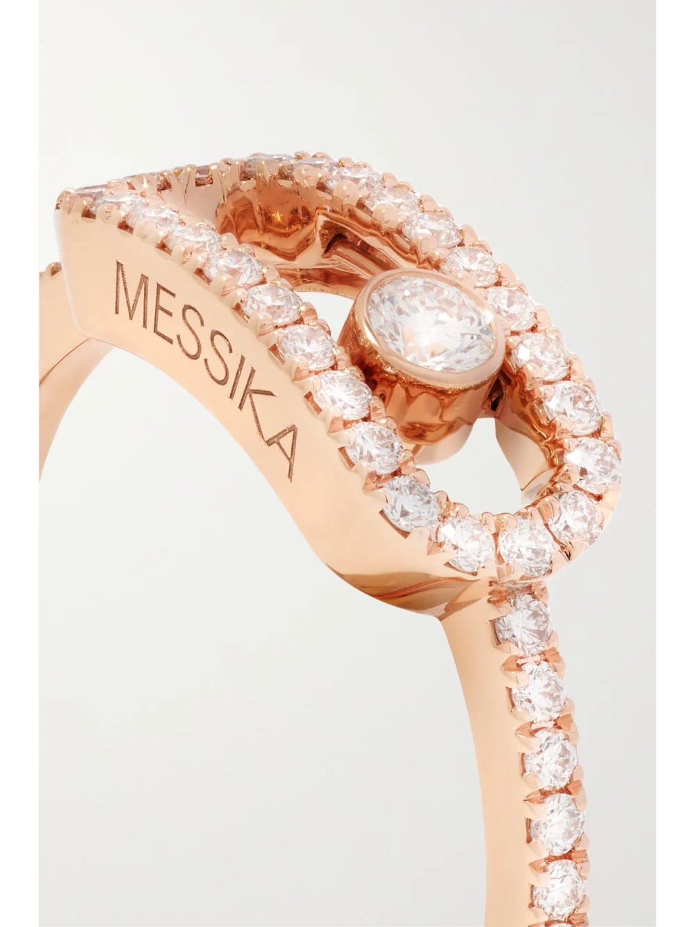 Close-up detail of the Messika Big Move Uno 18-karat Rose Gold Diamond Ring