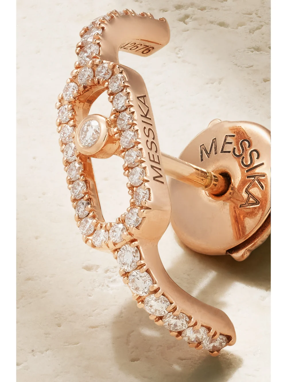 Close-up detail of the Messika Messika Move Uno Necklace