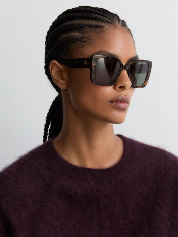 MESSYWEEKEND Messyweekend Oversized Square-frame Sunes, Tortoise