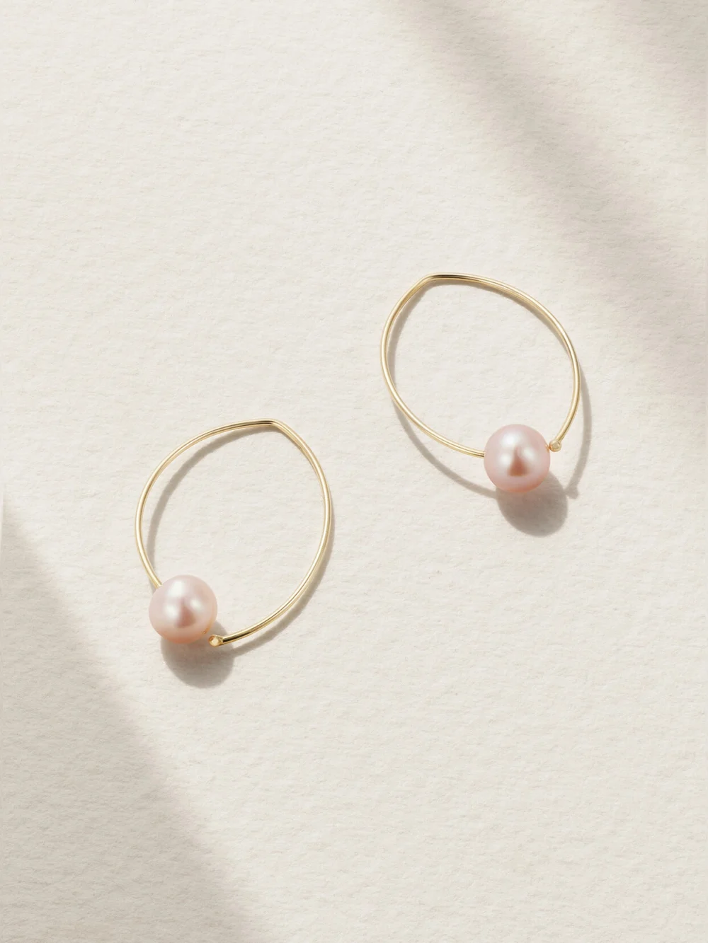 Mizuki 14-karat Gold Pearl Hoop Earrings