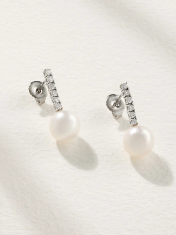 Mizuki 18-karat White Gold, Pearl and Diamond Earrings