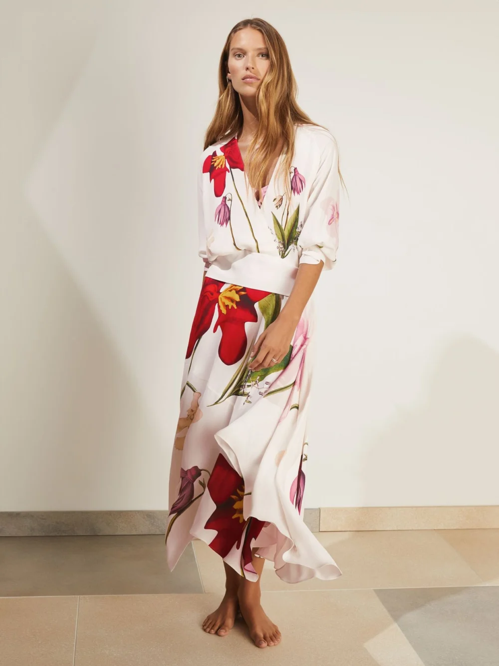 New York Botanical Gardens New York Botanical Gardens Nola Women's Cream & Red Floral Print Maxi Dress in cream/red