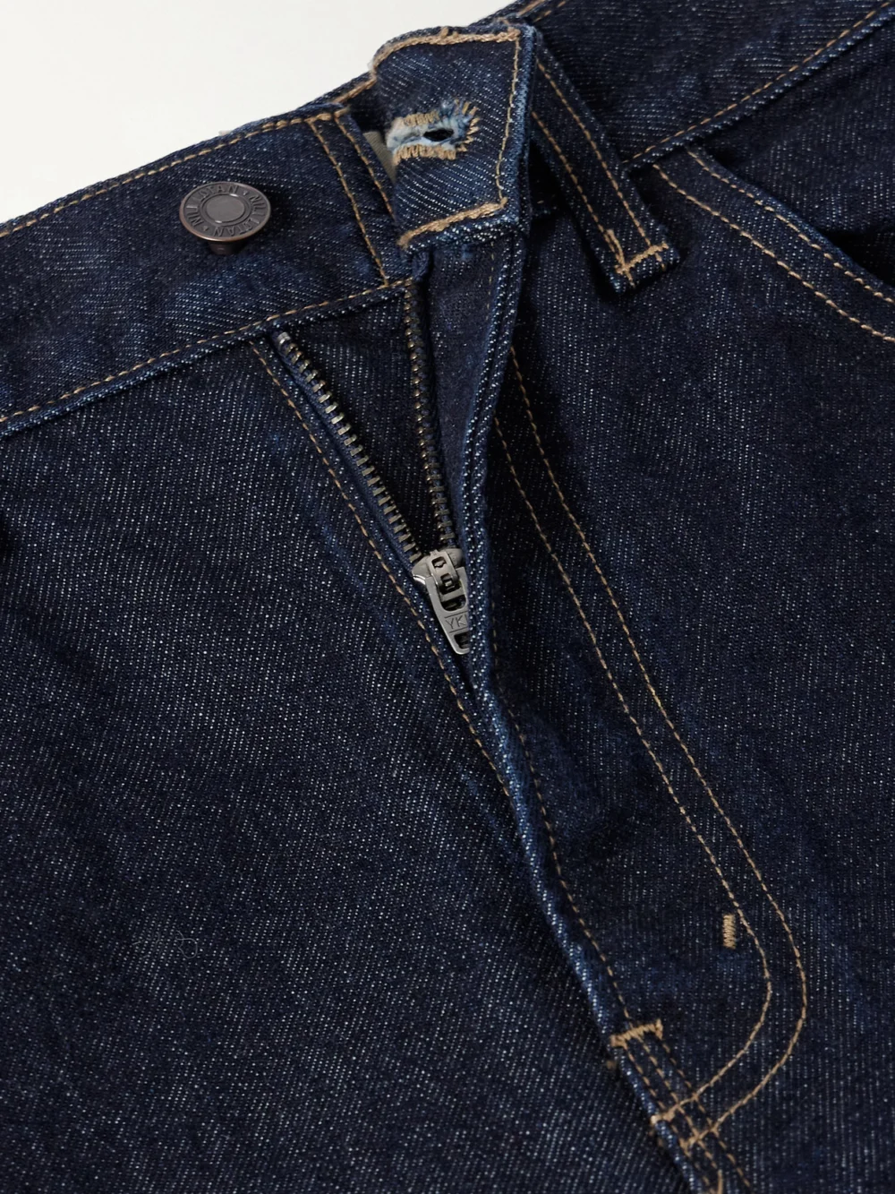 Close-up detail of the Nili Lotan Joan High-rise Straight-leg Jeans