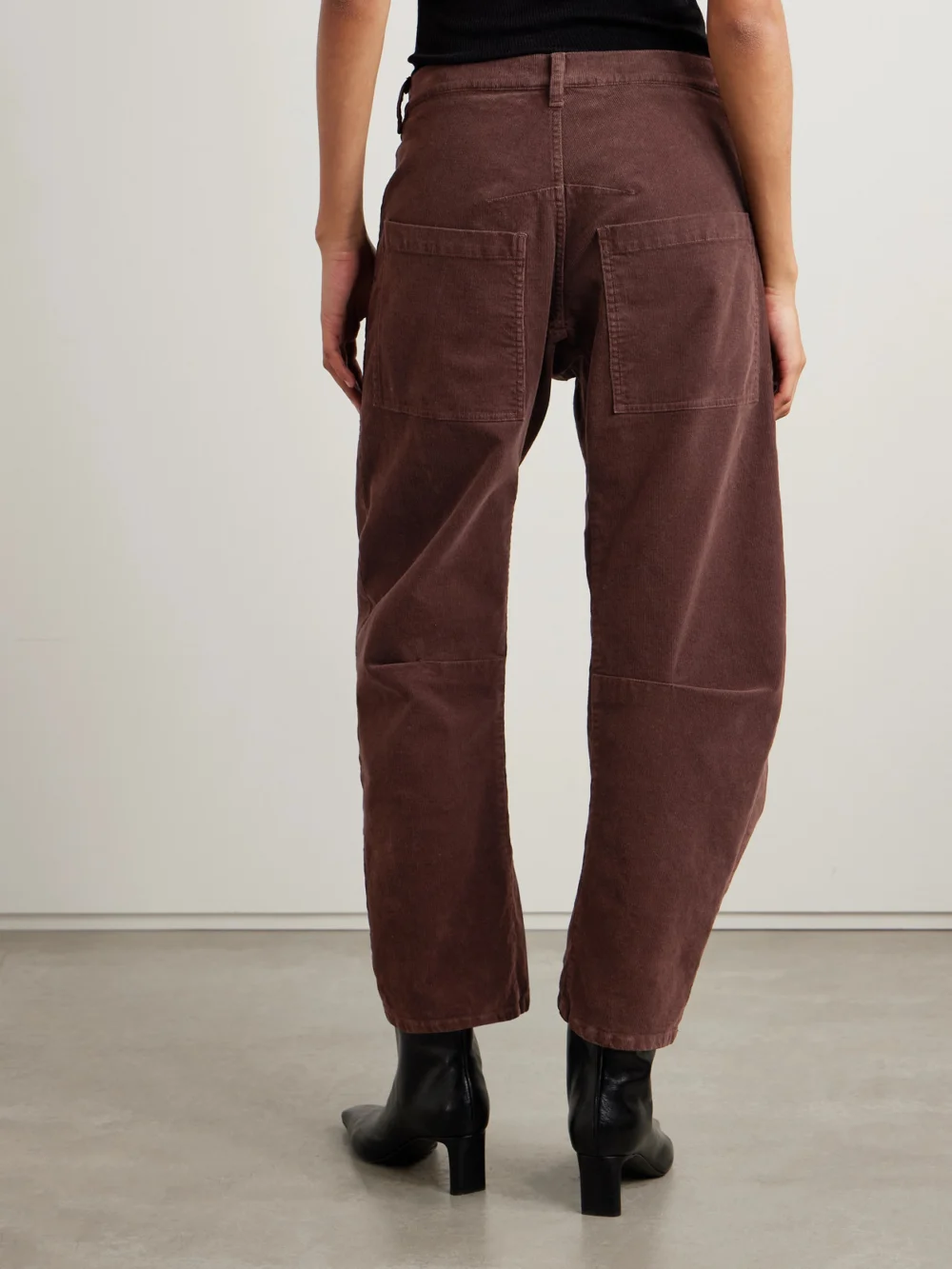 Back view of the Nili Lotan Shon Cotton-blend Corduroy Tapered Pants