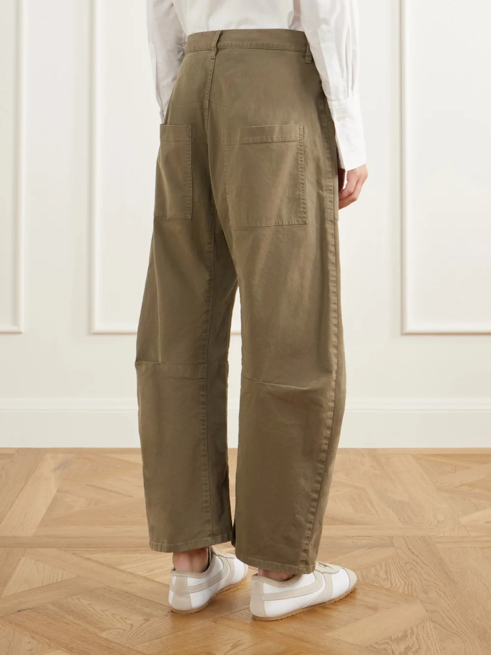 Back view of the Nili Lotan Shon Cotton-blend Twill Barrel-leg Pants
