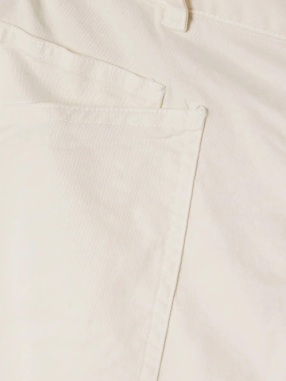 Close-up detail of the Nili Lotan Shon Cotton-blend Twill Barrel-leg Pants