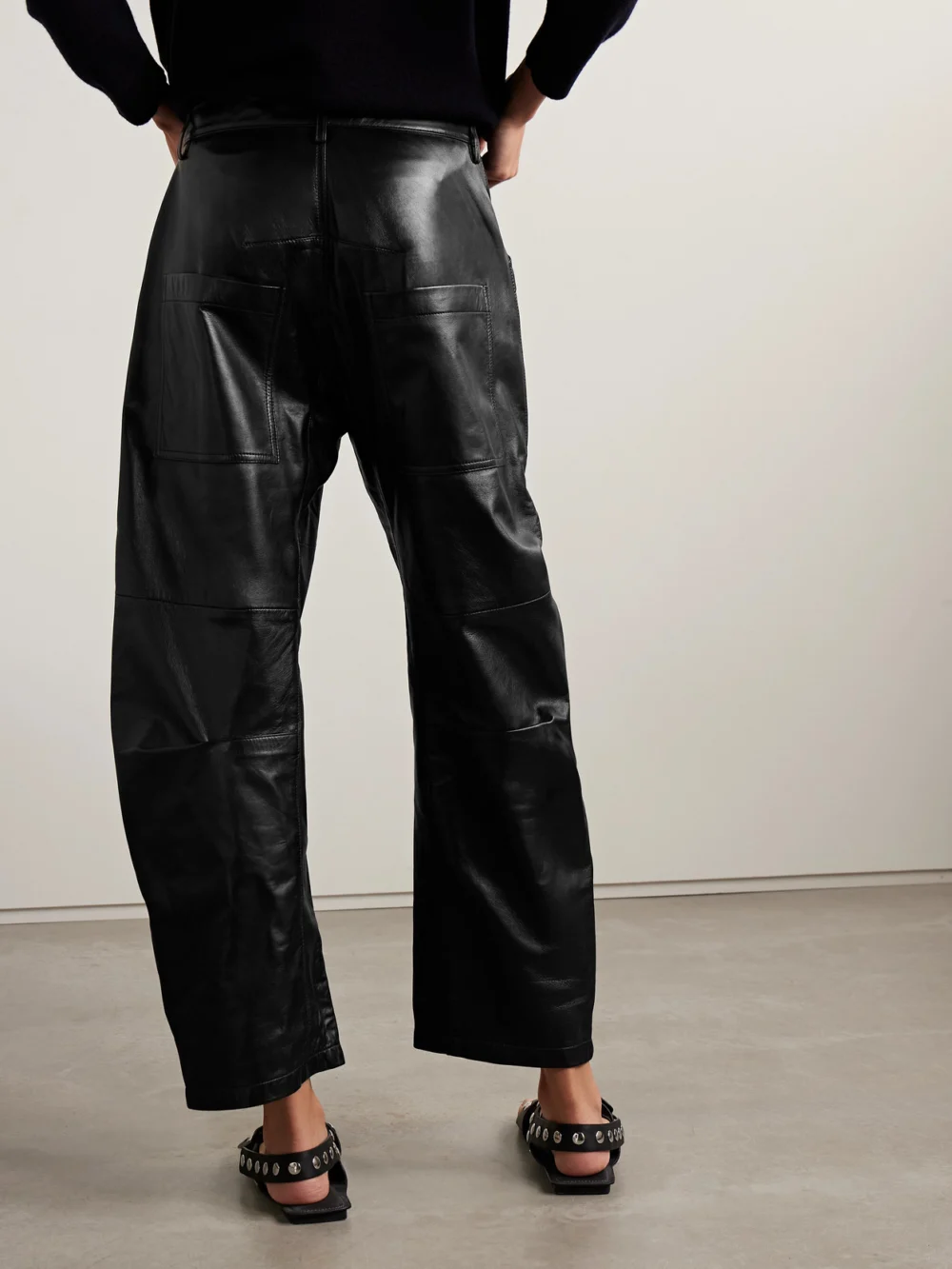 Back view of the Nili Lotan Shon Leather Barrel-leg Pants