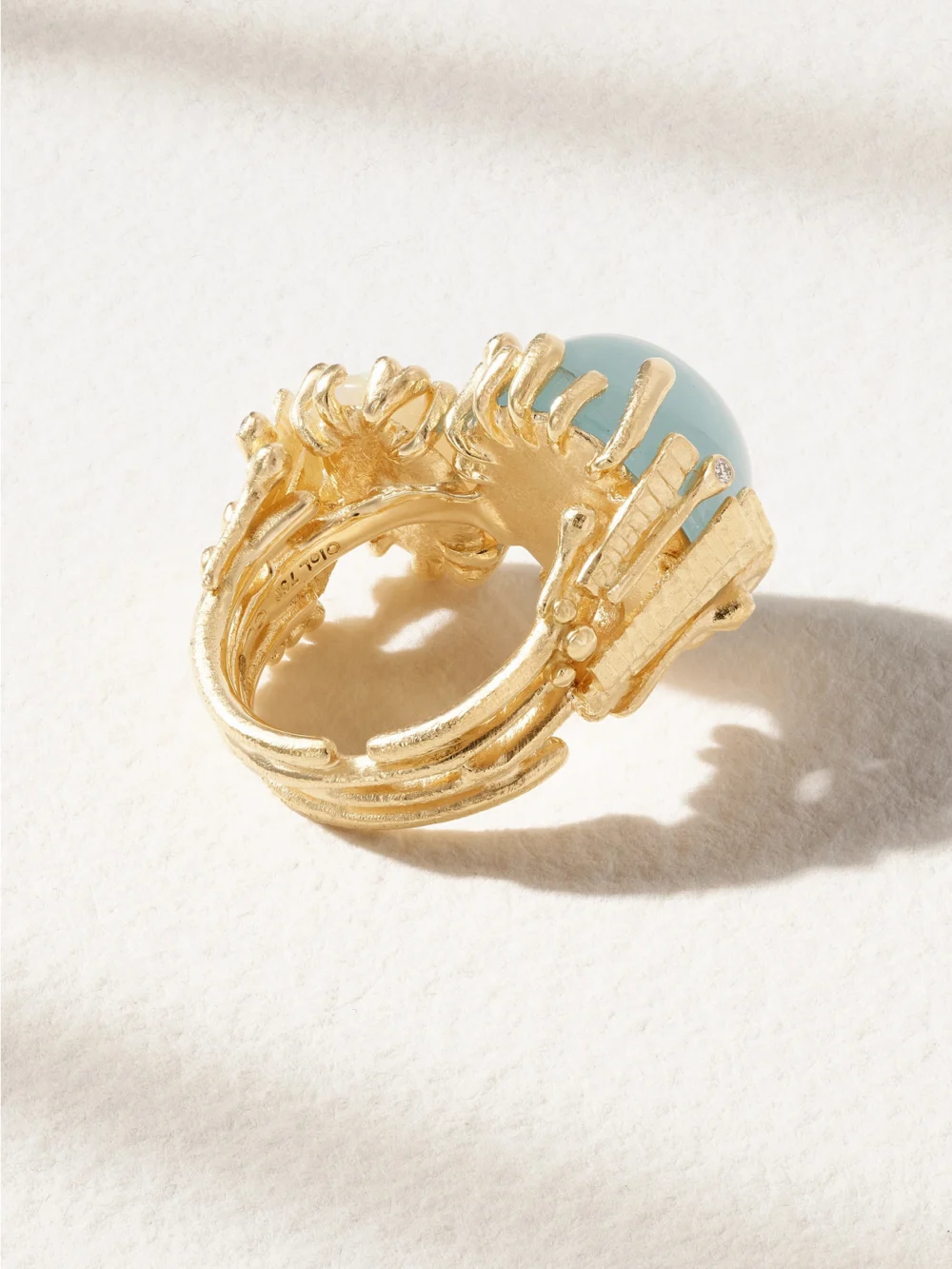 Back view of the Ole Lynggaard Copenhagen Boho 18-karat Gold Multi-stone Ring