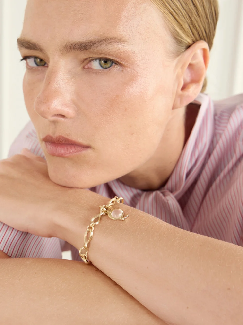 Ole Lynggaard Copenhagen Love 18-karat Yellow and Rose Gold Quartz Bracelet, styled view