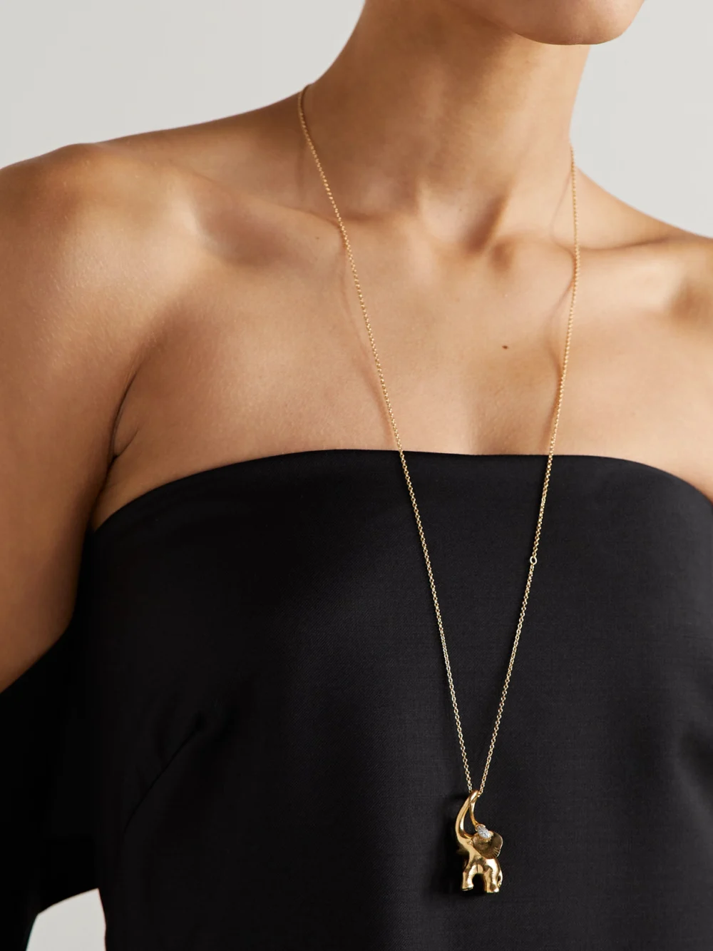 Ole Lynggaard Copenhagen My Little World 18-karat Gold Diamond Necklace, styled view