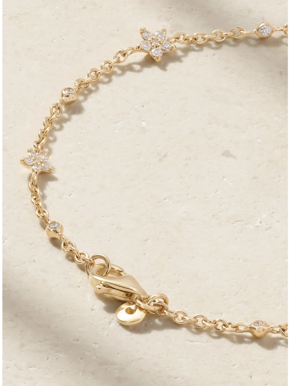 Back view of the Ole Lynggaard Copenhagen Shooting Stars 18-karat Gold Diamond Bracelet
