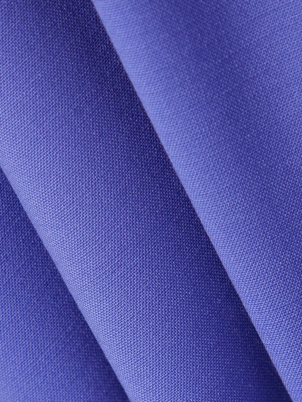 Close-up detail of the Oscar de la Renta Belted Wool-blend Midi Dress