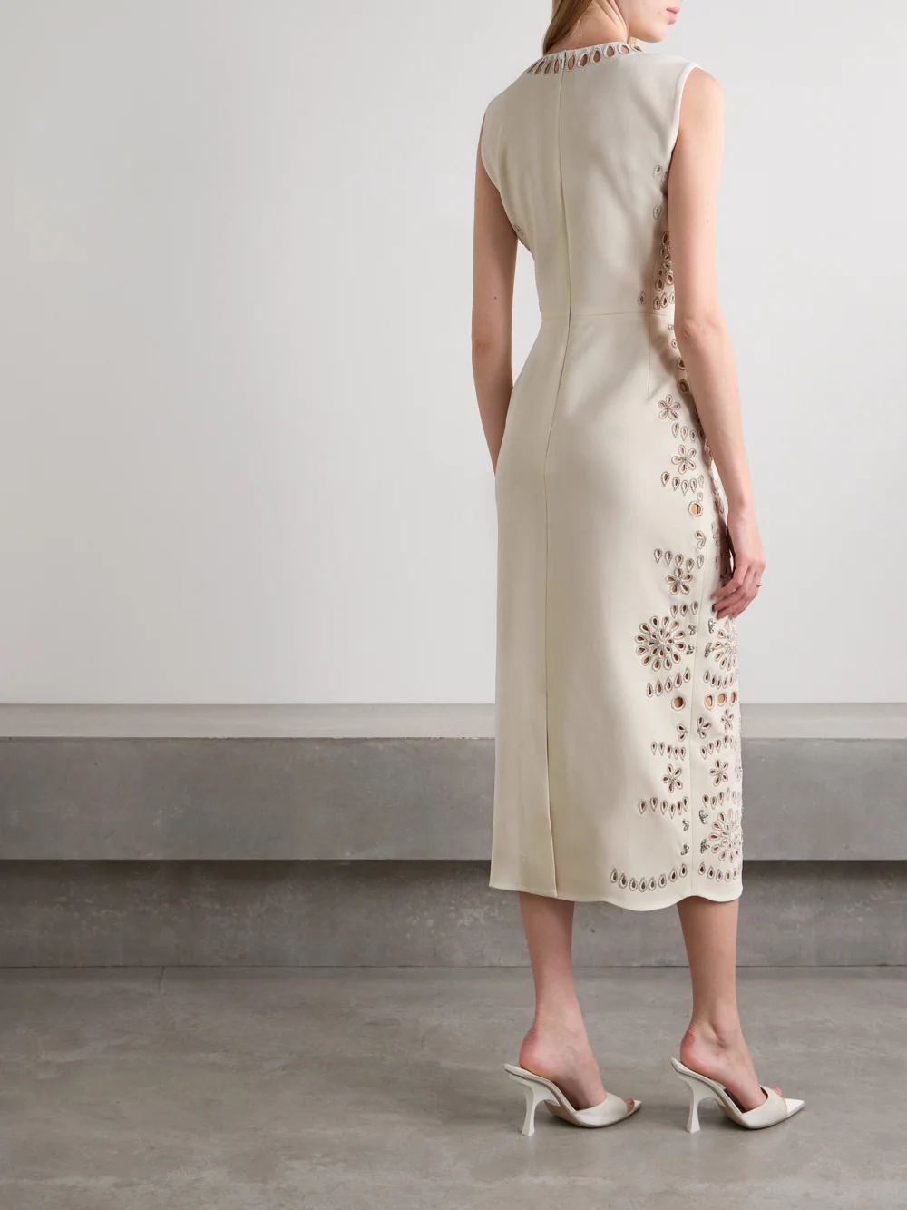 Back view of the Oscar de la Renta Crystal-embellished Broderie Anglaise Wool-blend Crepe Midi Dress