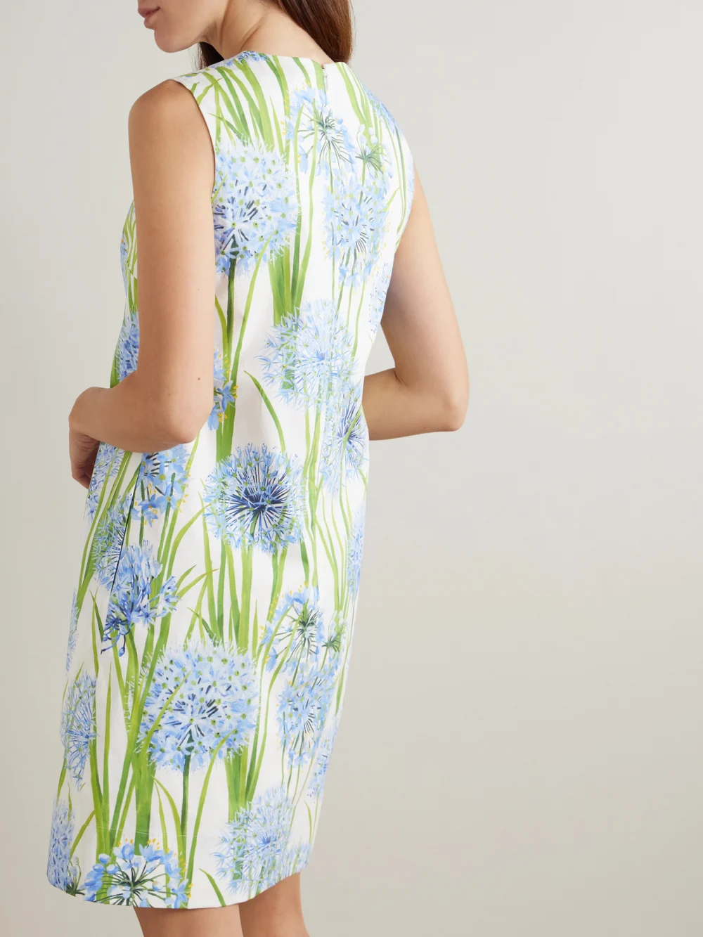 Back view of the Oscar de la Renta Floral-print Cotton-blend Poplin Mini Dress