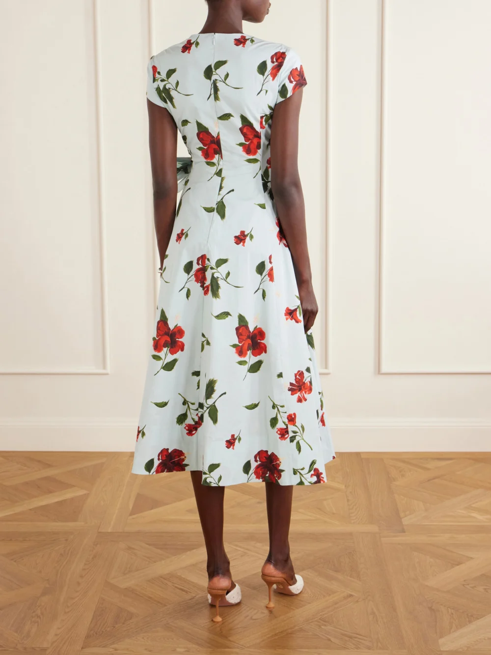Back view of the Oscar de la Renta Floral-print Cotton-poplin Wrap Midi Dress