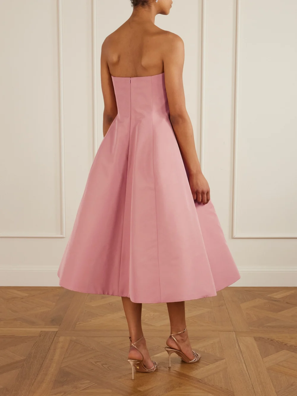 Back view of the Oscar de la Renta Strapless Embellished Appliquéd Faille Midi Dress