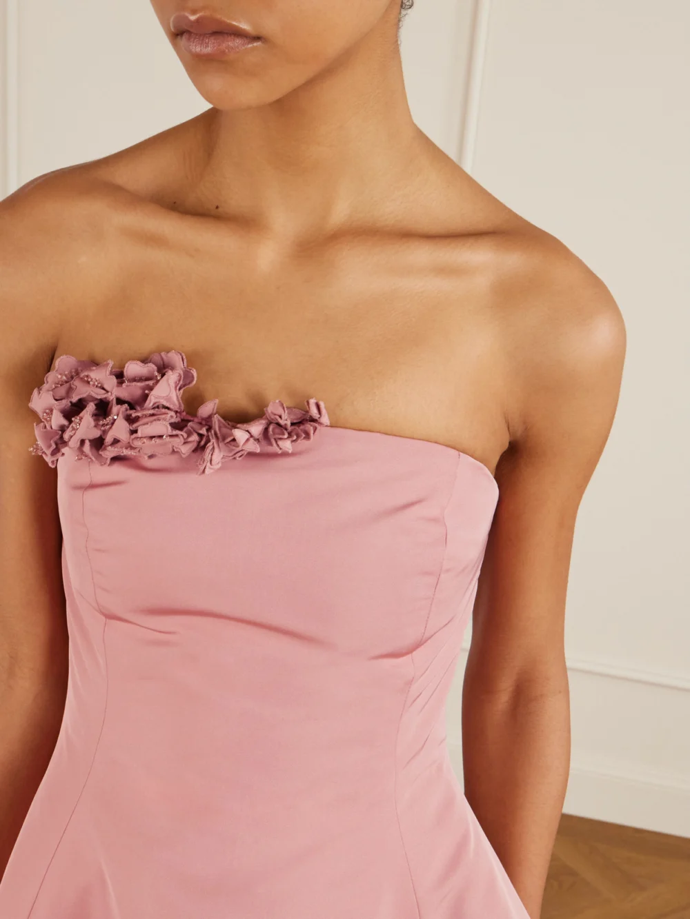 Close-up detail of the Oscar de la Renta Strapless Embellished Appliquéd Faille Midi Dress