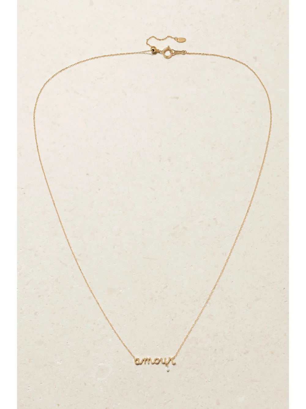 Close-up detail of the Persée Amour 18-karat Gold Diamond Necklace