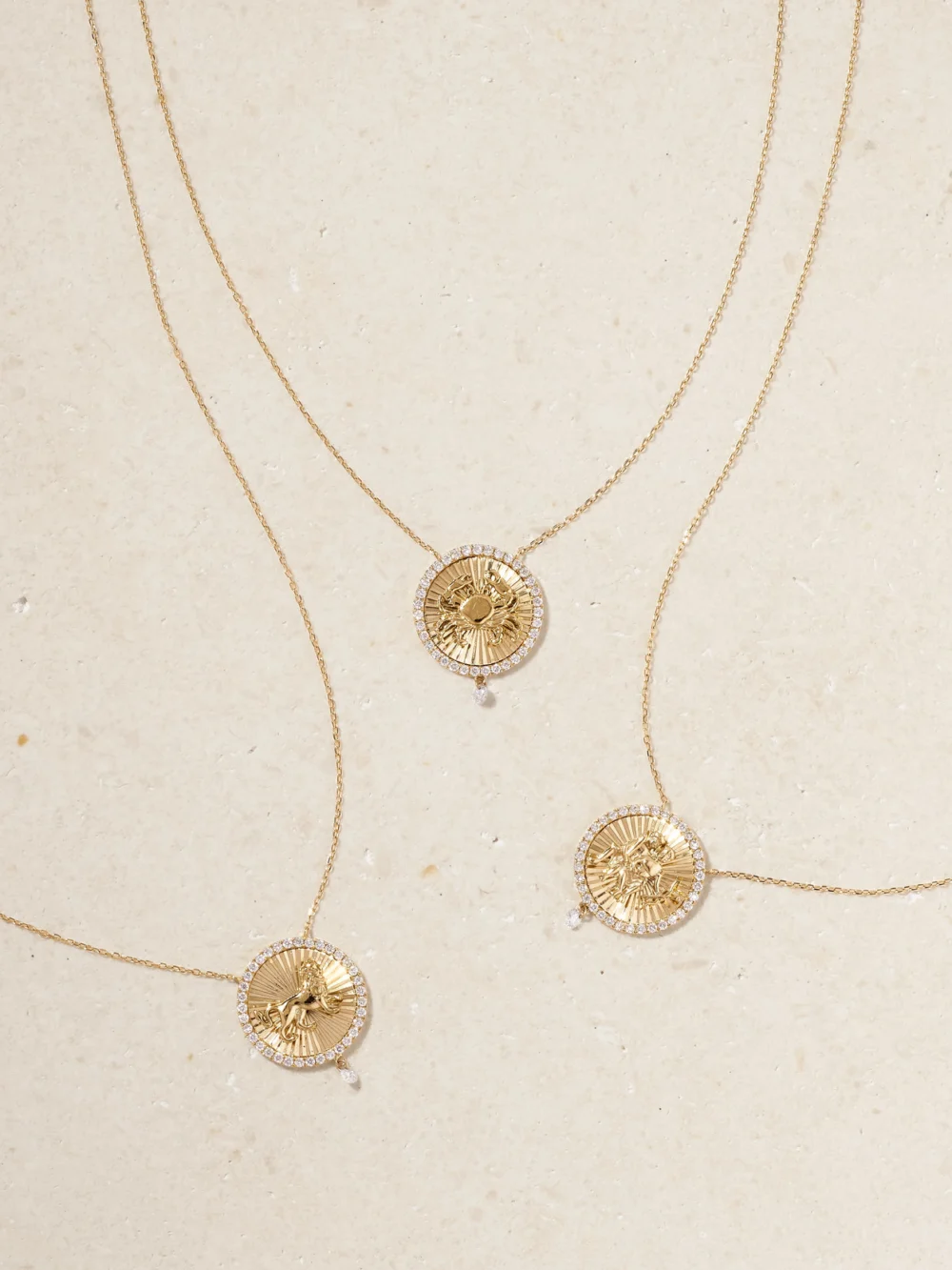 Persée Astrology 18-karat Gold Diamond Necklace in aquarius