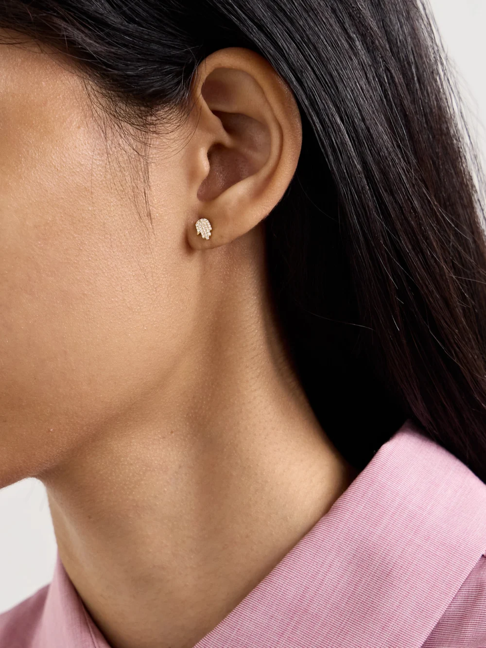 Persée Hand of Fatima 18-karat Gold Diamond Single Earring, styled view