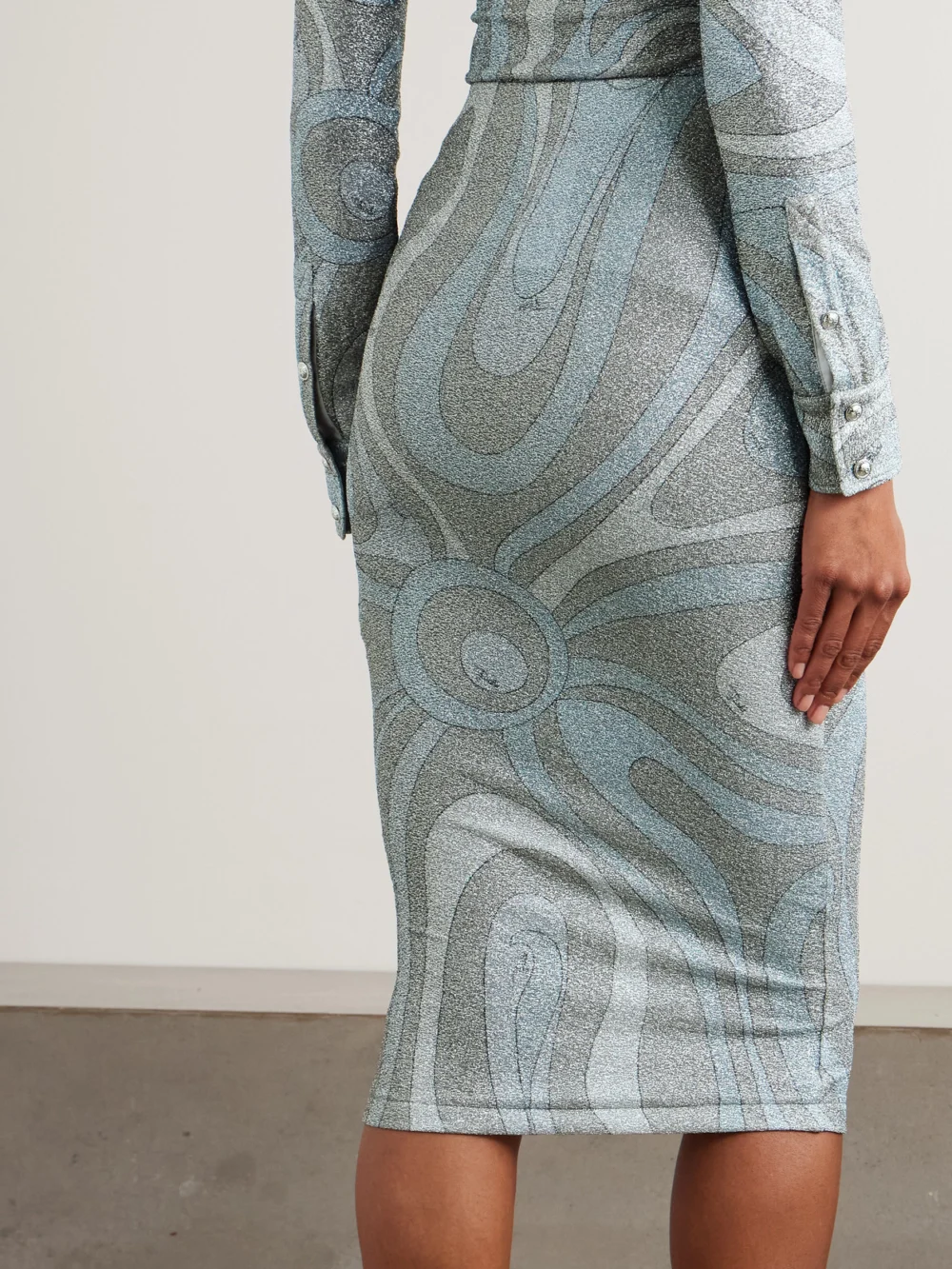 Back view of the Pucci Printed Metallic Jersey Midi Skirt