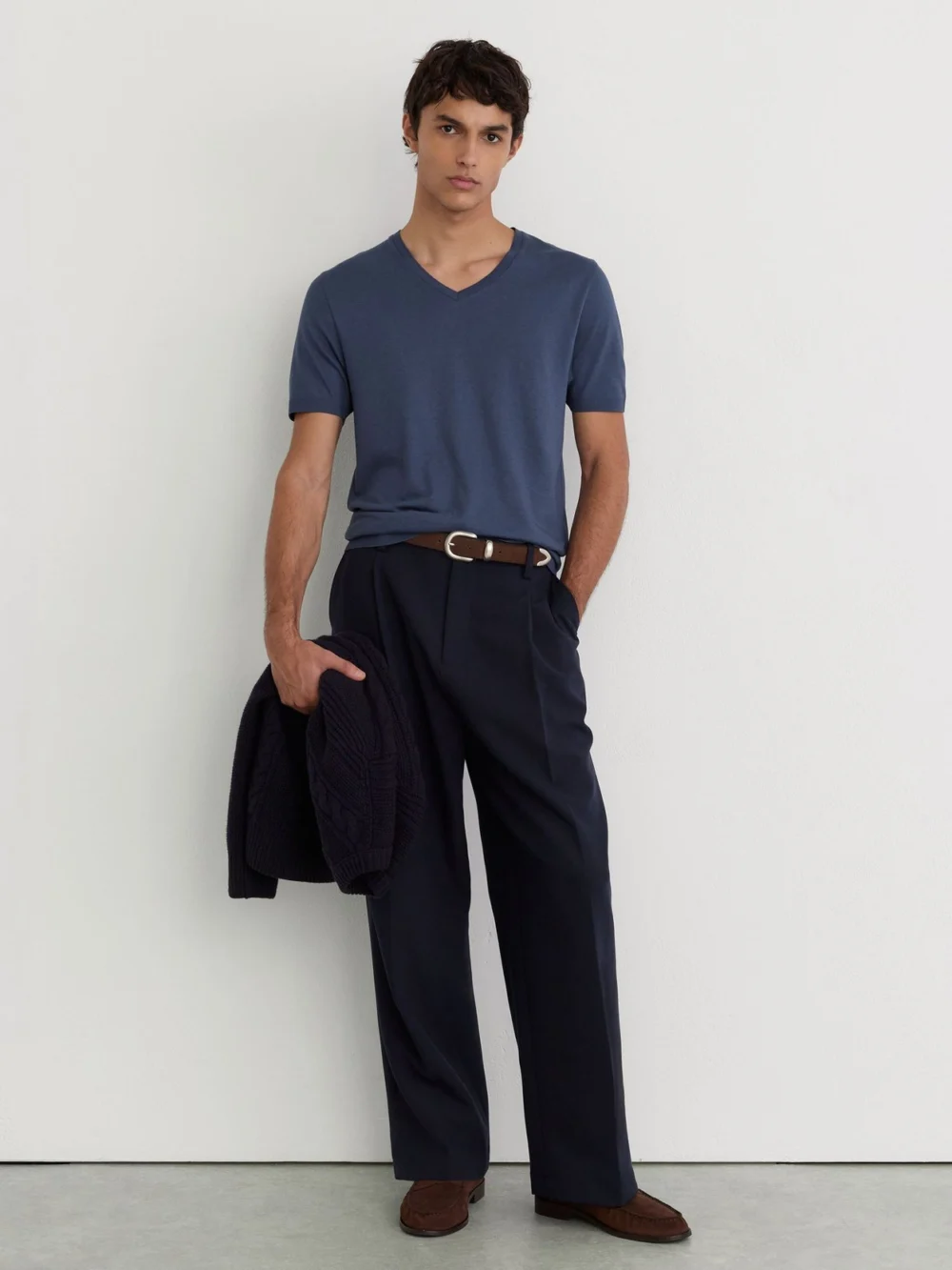 Reiss Airforce Blue Cotton- V-neck Tailored-fit T-shirt, view 3