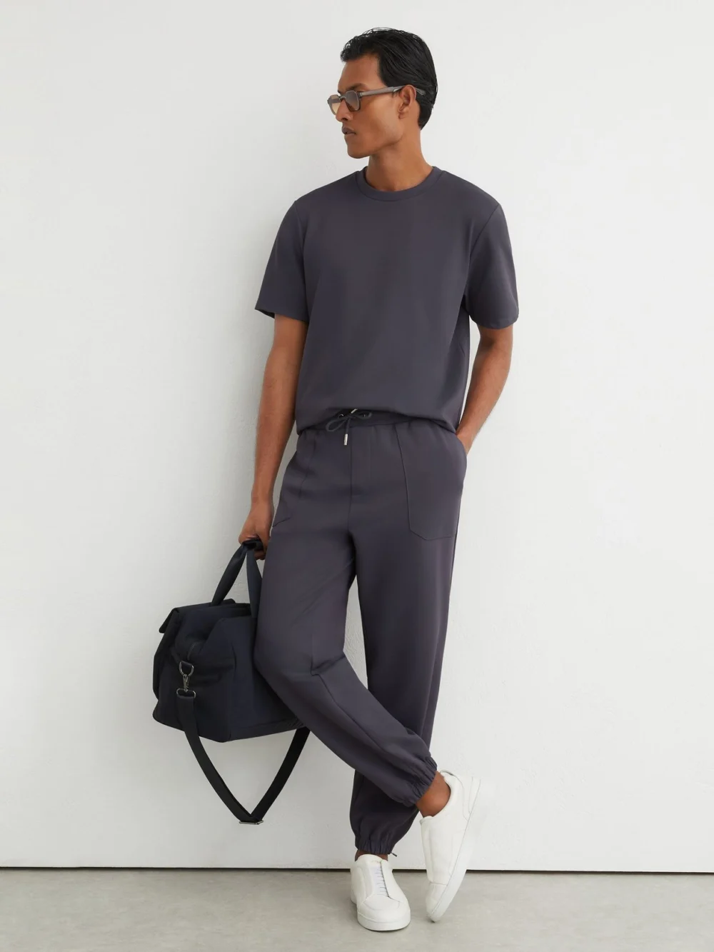 Reiss Airforce Blue R-flex Stretch-twill Modern-fit T-shirt, view 3