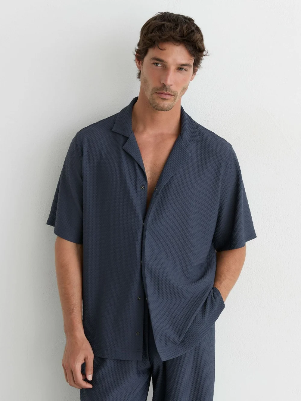 Reiss Airforce Blue Textured Cuban-collar Short-sleeve Shirt