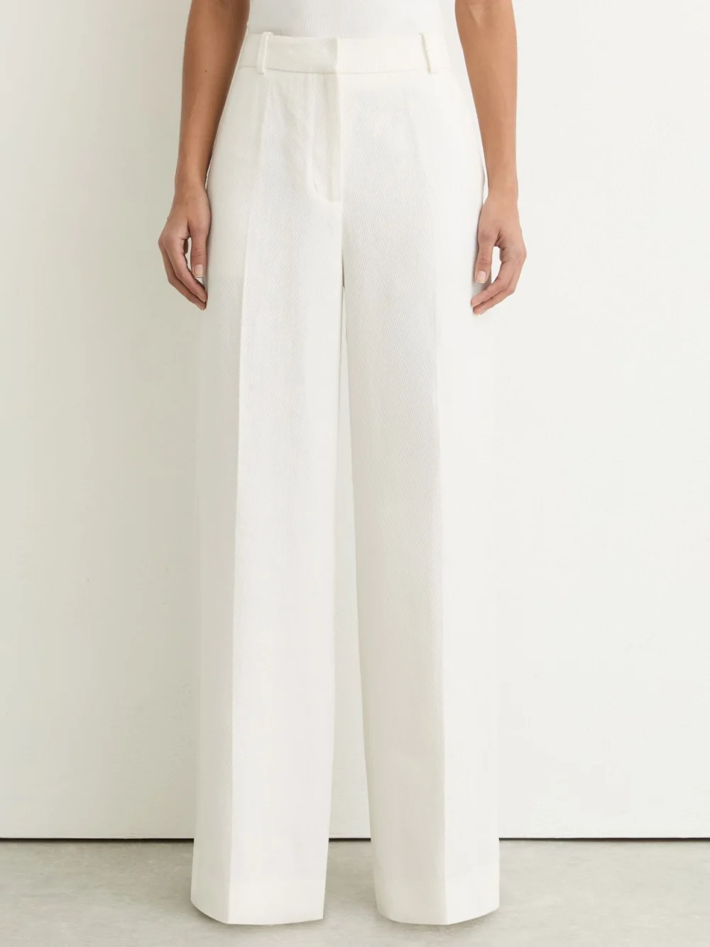 Reiss Alyx Women's White Linen-blend Wide-leg Trousers, view 3