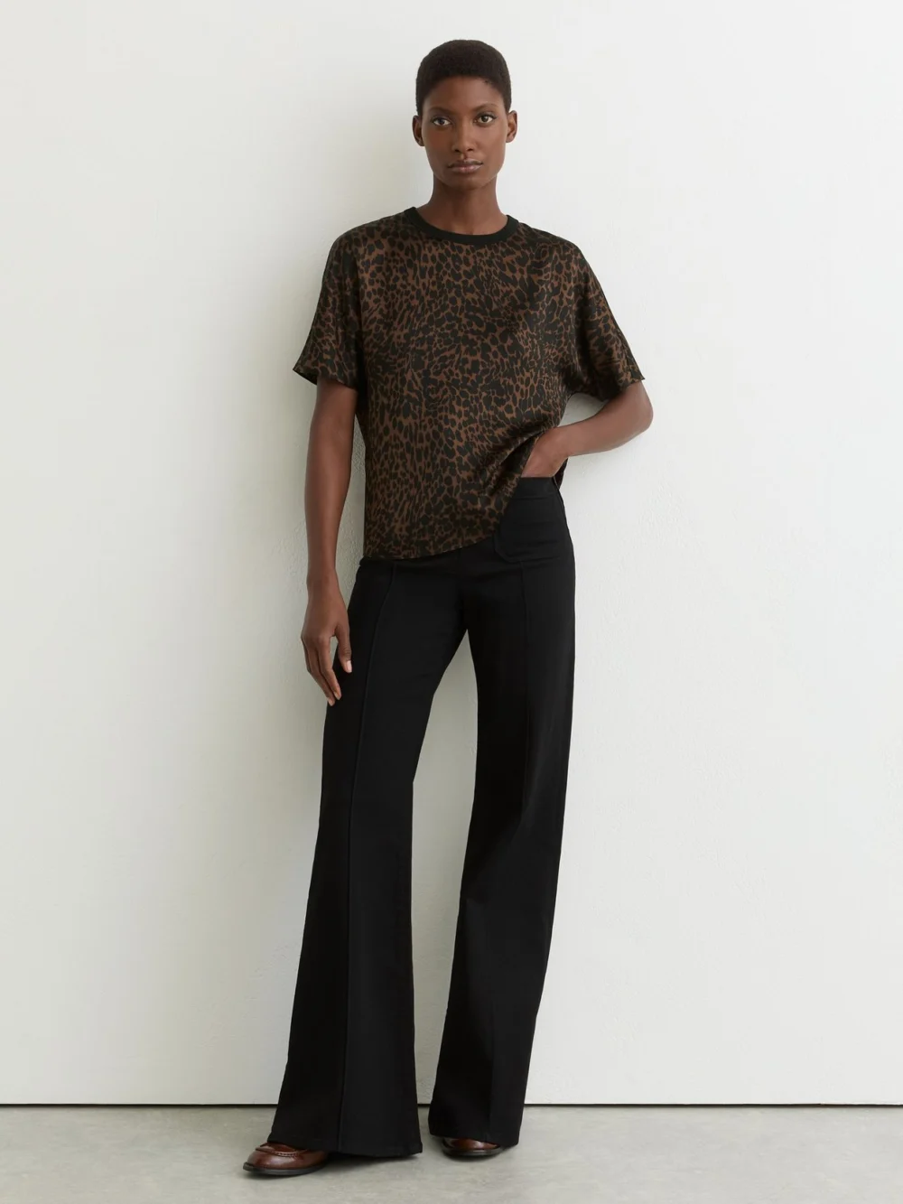 Reiss Animal Print Silk Short-sleeve Top, view 3