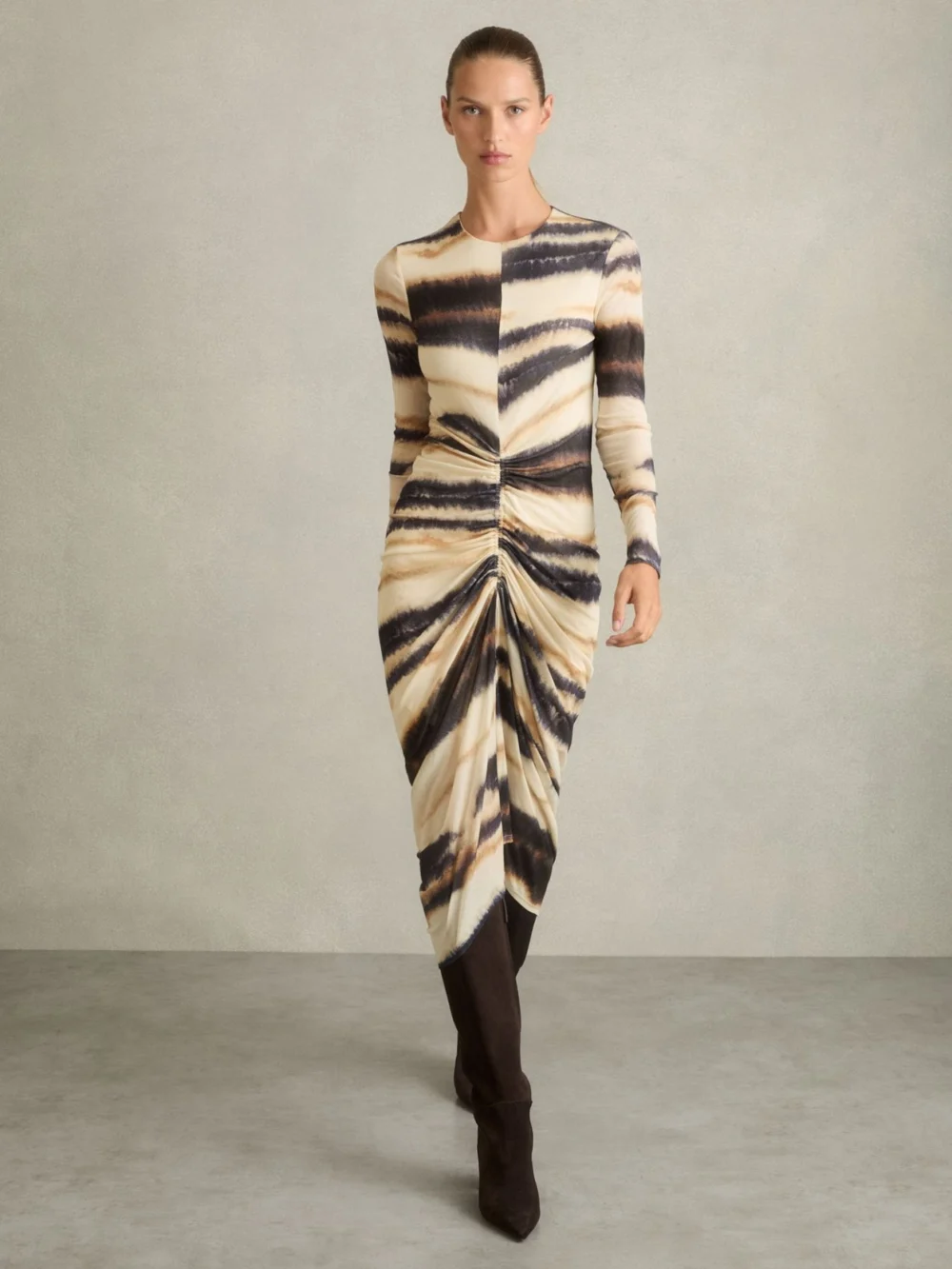 Reiss Beige & Navy Lyocell Abstract Print Ruched Jersey Dress, view 2