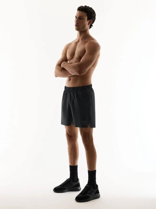 Reiss Black 5 Split Short | Castore 5-Inch Training Shorts