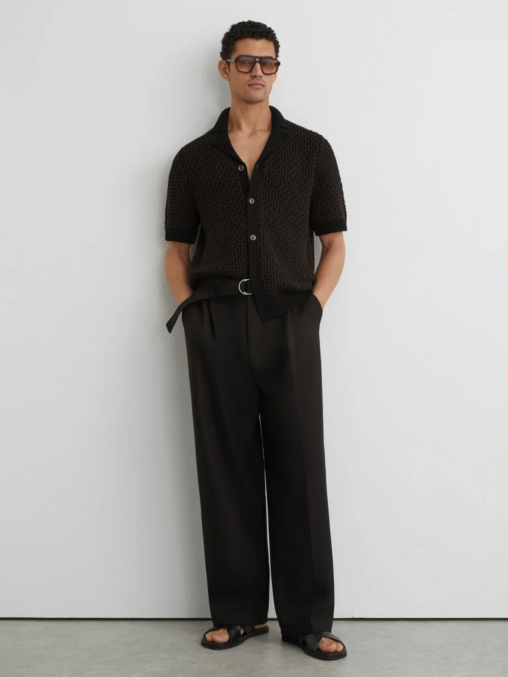Reiss Black & Chocolate Brown Cotton-blend Stitch-detail Knitted Shirt, view 3