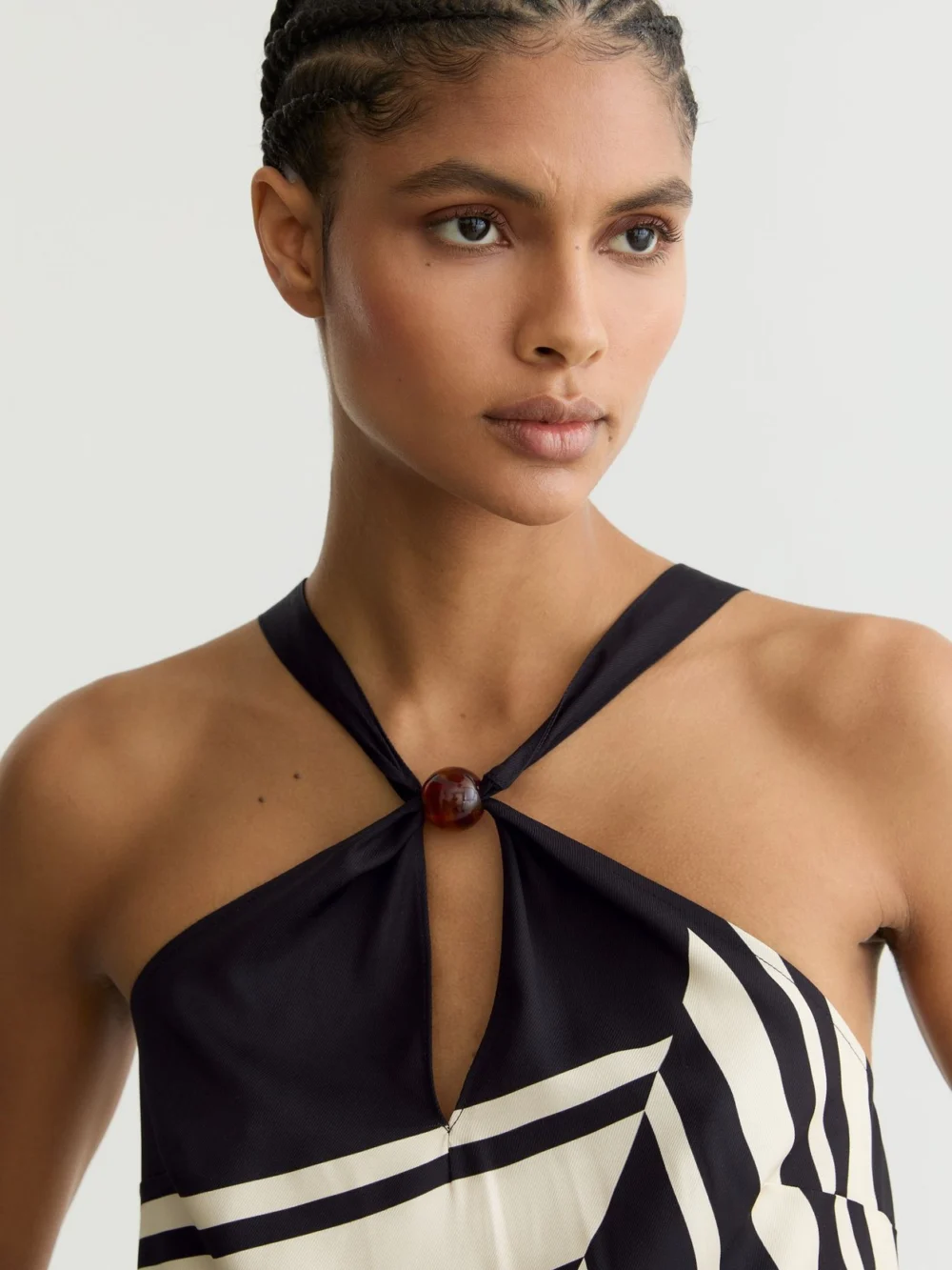 Reiss Black & White Scarf-print Tie-back Top, view 4