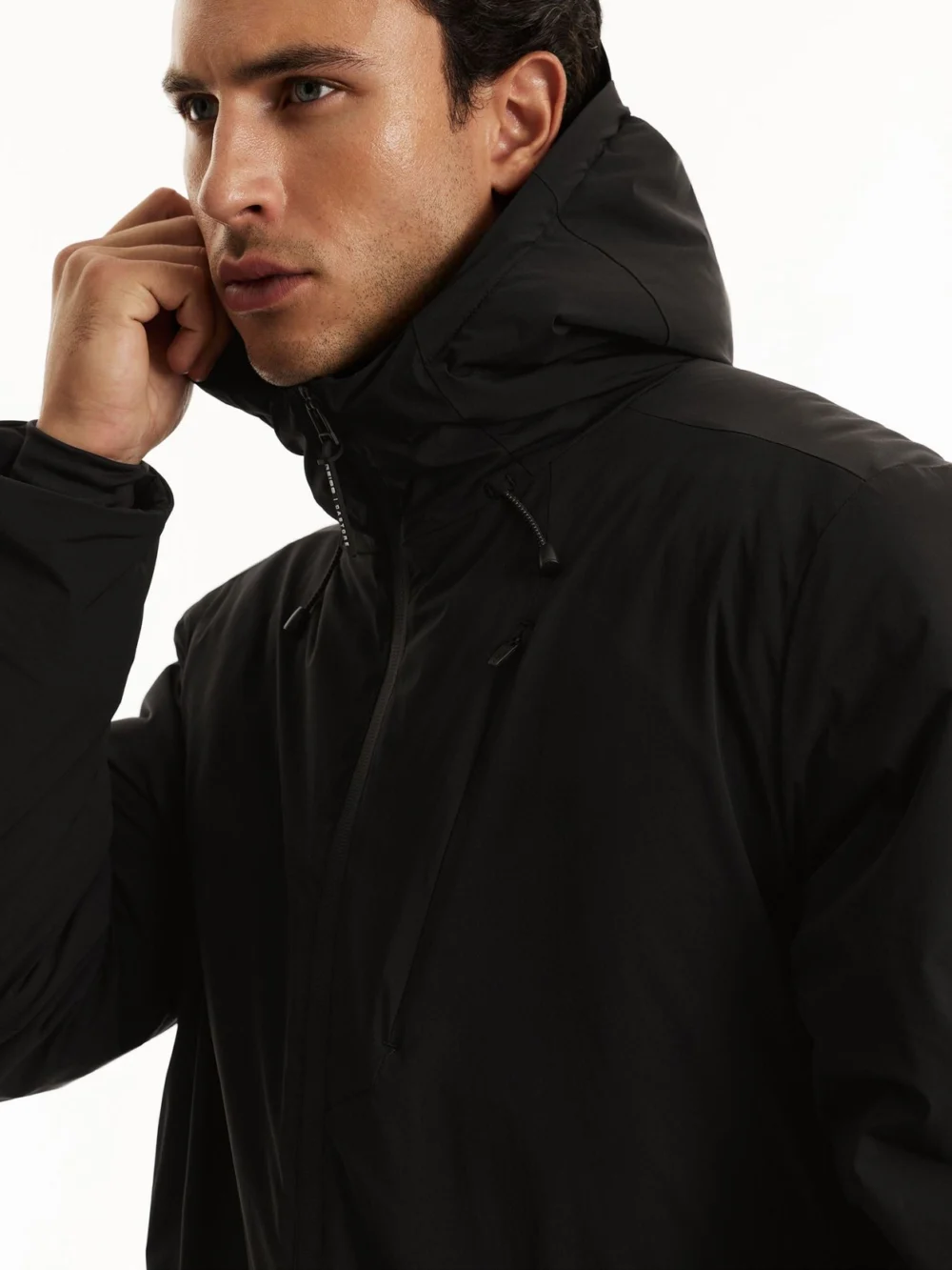 Reiss Black Bench | Castore Insulated Hooded Long