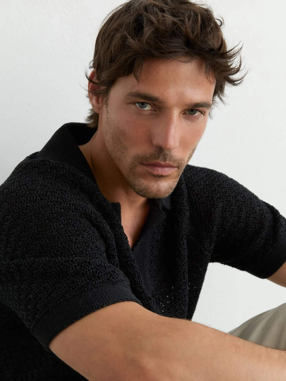 Reiss Black Cotton-blend Crochet-knit Polo, view 4