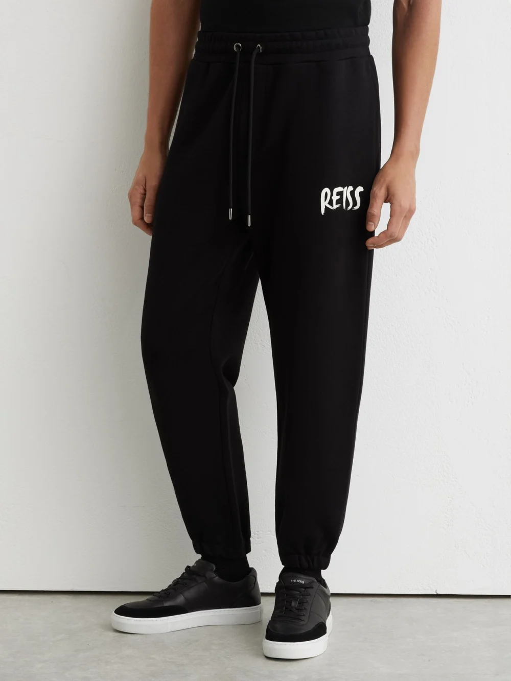 Reiss Black Cotton Logo-print Cuffed Joggers, view 4