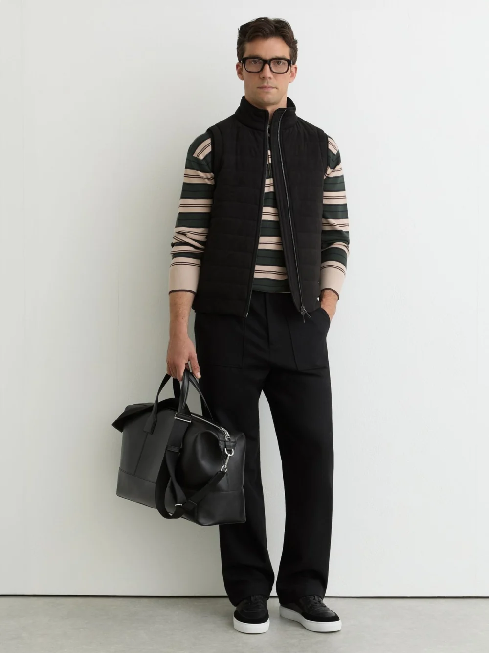 Reiss Black Funnel-neck Quilted Gilet, view 3