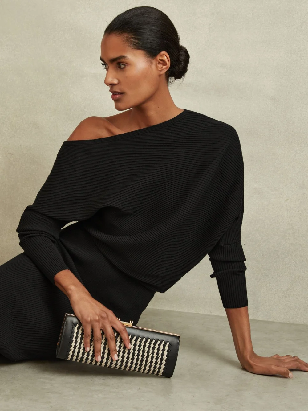 Reiss Black Off-the-shoulder Ribbed Midi Dress, view 4