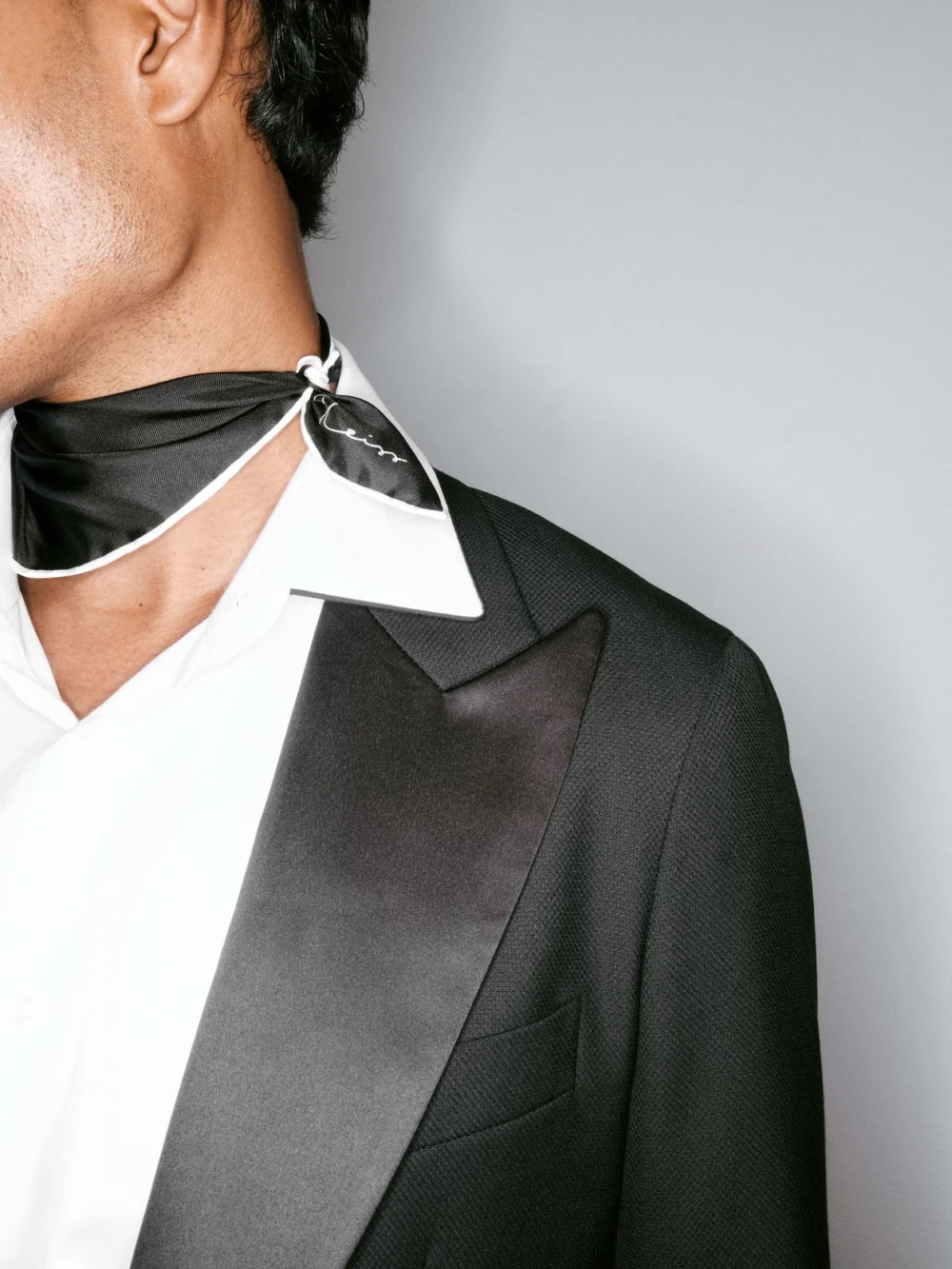 Reiss Black Plain Silk Pocket Square